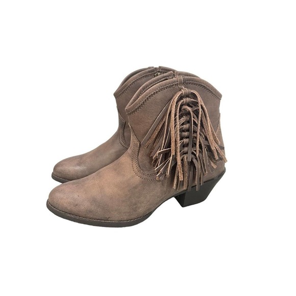 Ariat Shoes - Ariat Duchess Western Cowboy Fringe Suede Tan Boot Women's Size 8B